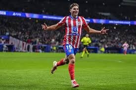 LPL赛区出现严重两极化，只剩下3支强队，AL跌落到弱队行列